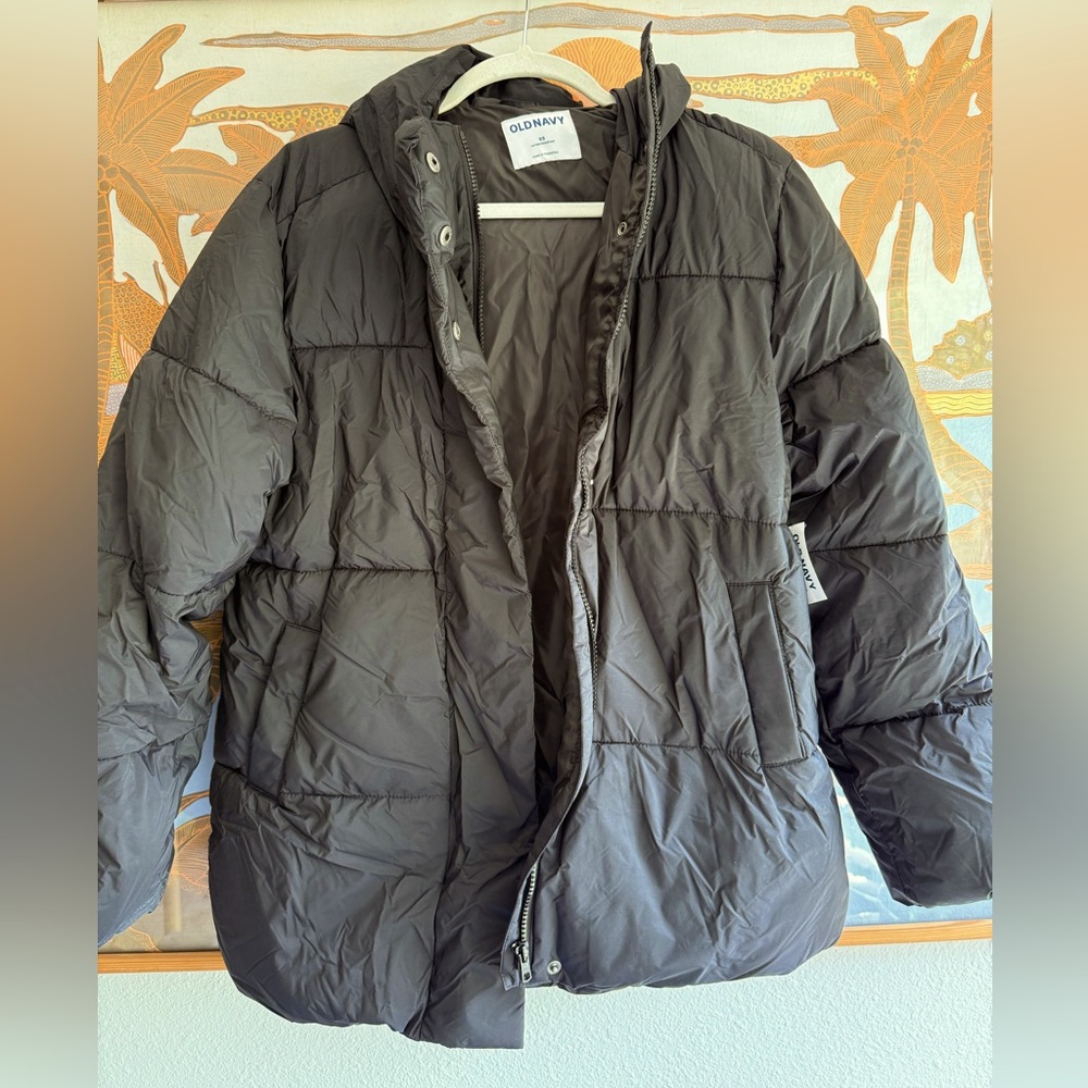 Old Navy Black Puffer Jacket BNWT